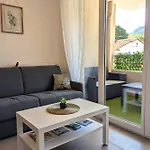 Apartmán With Terrace In The Heart Of *