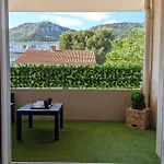 With Terrace In The Heart Of *