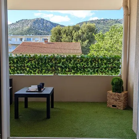 With Terrace In The Heart Of *